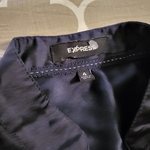 Exptess Butter Shirt Dress - Picture 6 of 9